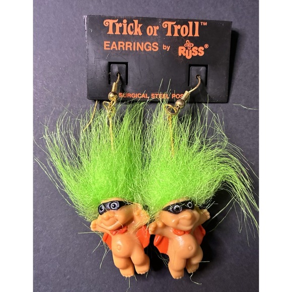 Russ Jewelry - VTG Halloween Troll Doll Earrings RUSS Cape Mask Hero Pierced Dangle y2k